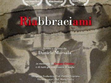 Poster Riabbracciami Picc