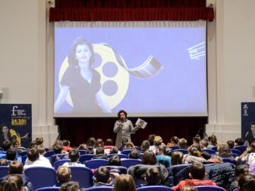 PANORAMICA SALA STUDENTI