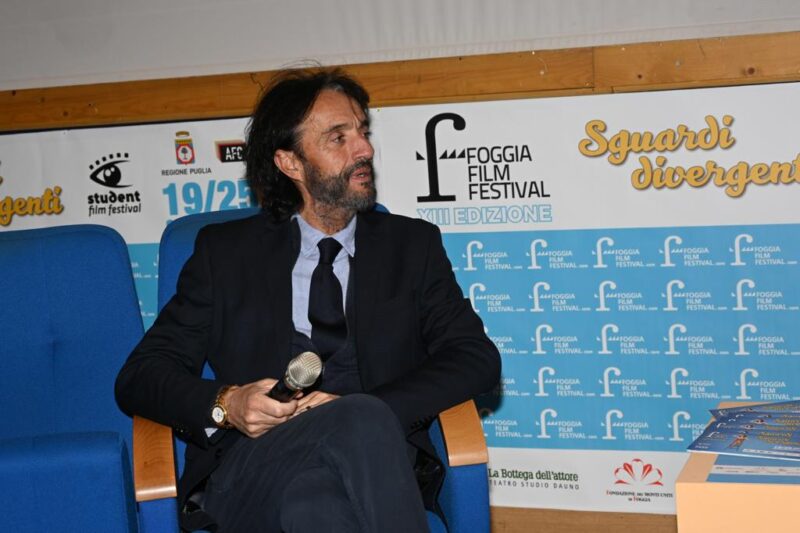 10 Giulio Base Ospite