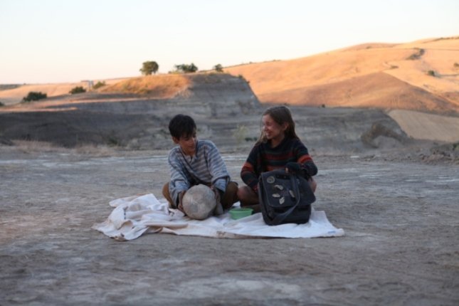 01 FALLING STARS Stelle Cadenti Di Regia Giovanni Ambrosino