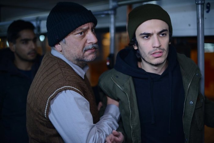 03 GAZE Regia Di Farnoosh Samadi