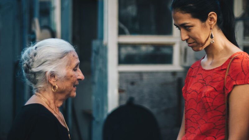 PH 1 La Fidanzata Nina Et Lesly