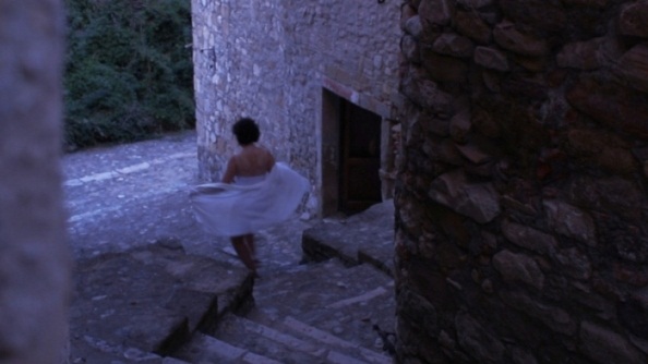 Frame 2 ECLISSI Regia Laura De Feudis Bis