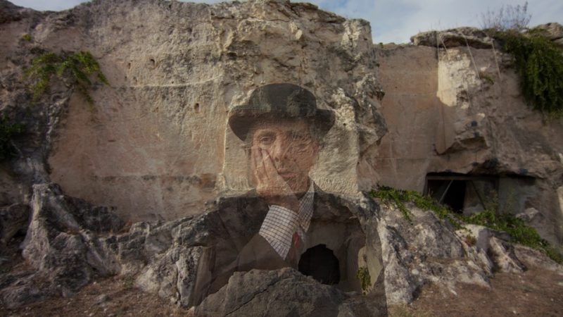 Suitettidichidorme Frame