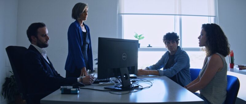 Ph 01 Corto TILT Still3